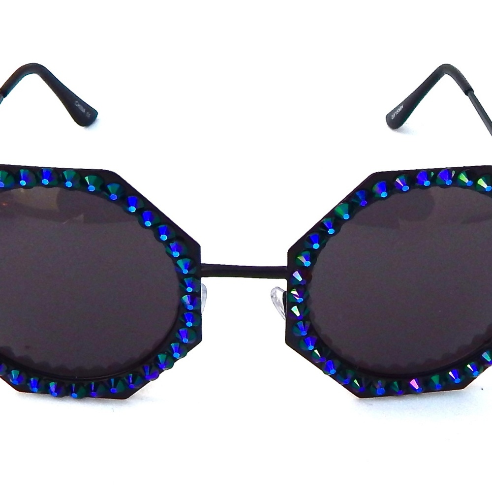 Barracuda Star 80 Rhinestone Sunglasses View 3